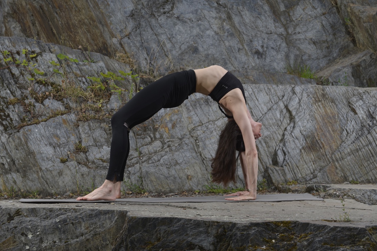 Kolo – Urdhva Dhanurasana